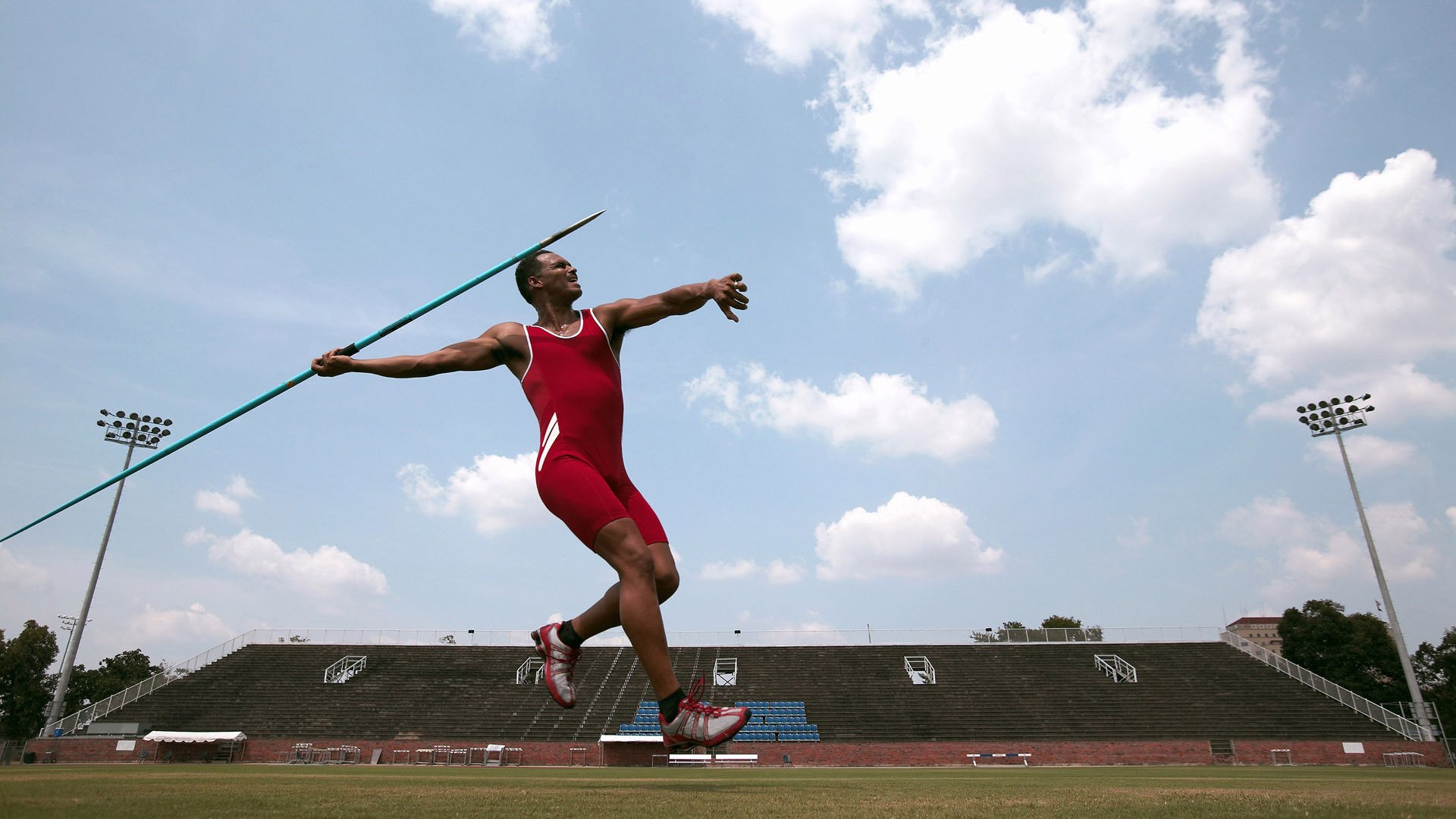 开云kaiyun 官网下载app客服-_传统体育新演绎：武术、跑步融合创新_，武术和体育运动的串词
