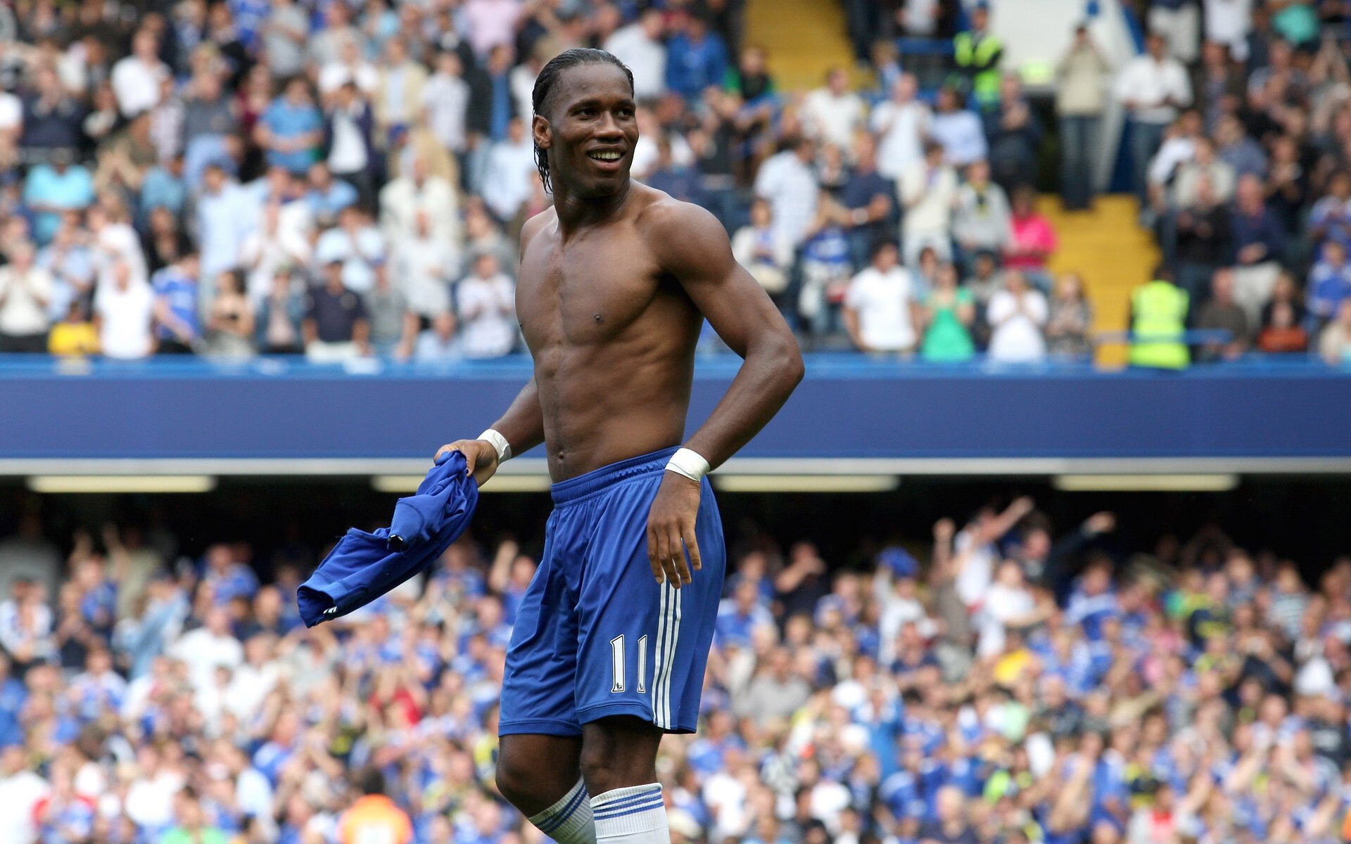 【虚拟球迷】线上互动平台带来不同凡响的观赛体验，虚拟篮球直播