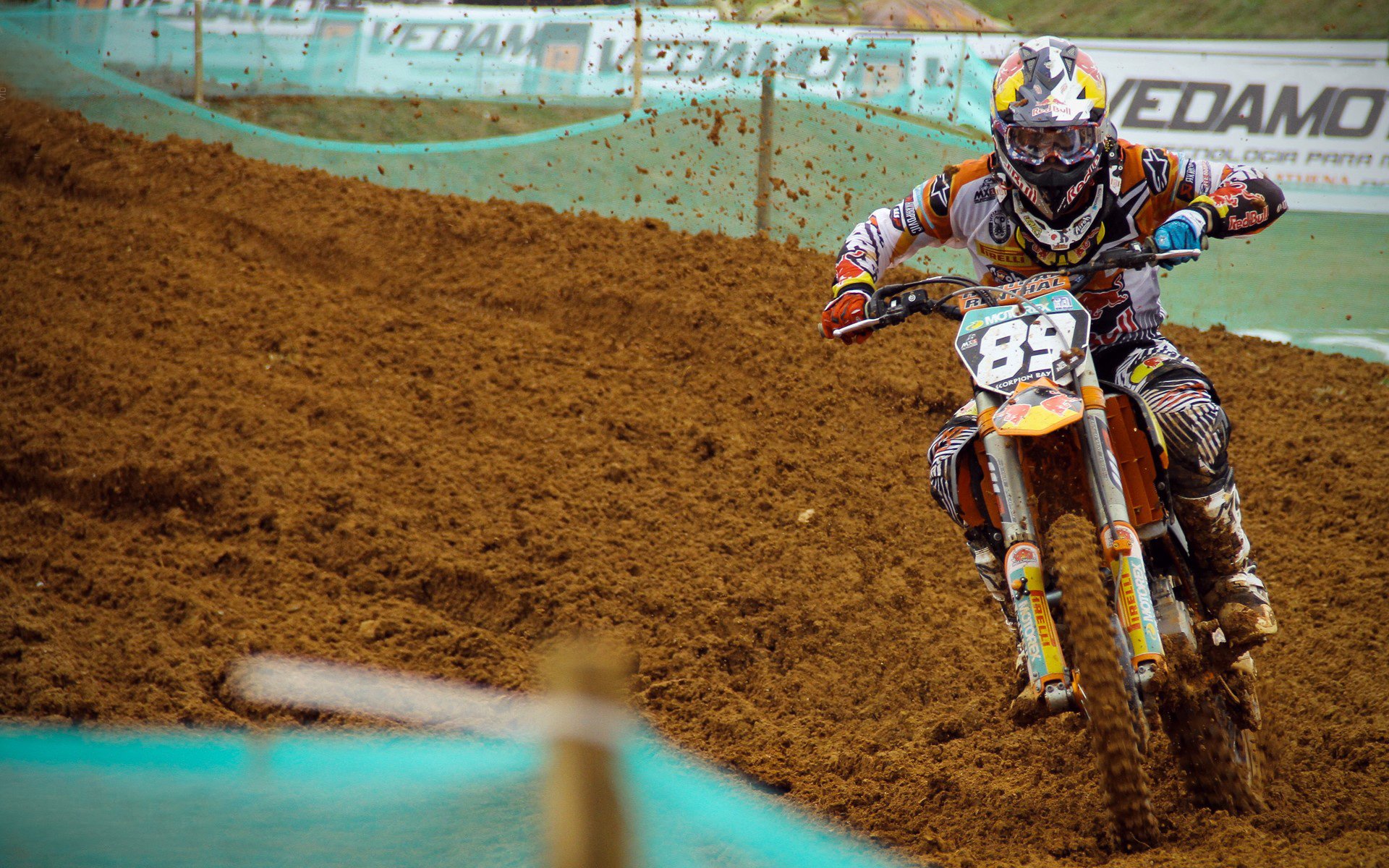 开云体育网页版-特色战术解析：联盟中最难被破解的防守体系，联盟十大防守悍将