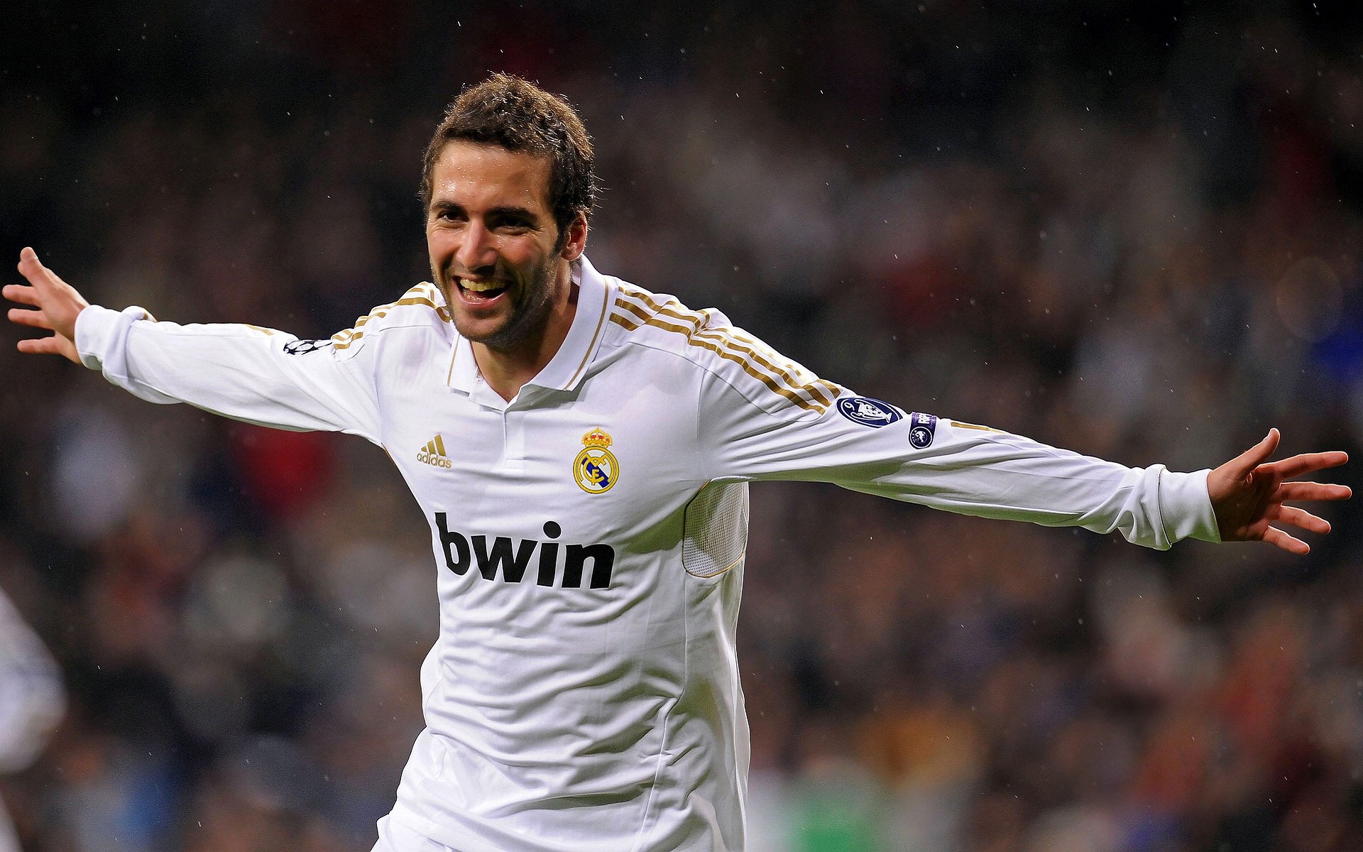 绿茵战场：欧洲杯精彩瞬间回顾，欧洲杯经典比赛视频